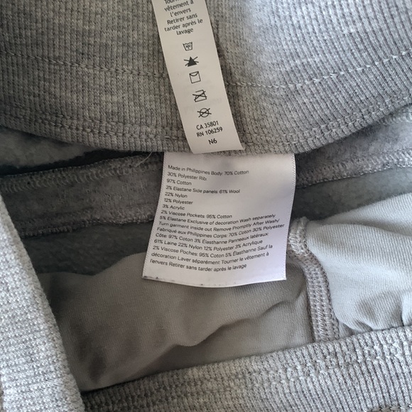 Lululemon Sherpa joggers size 4 - Picture 5 of 6